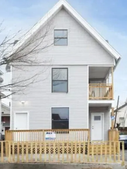 63 W Liberty St #1R — Photo 1