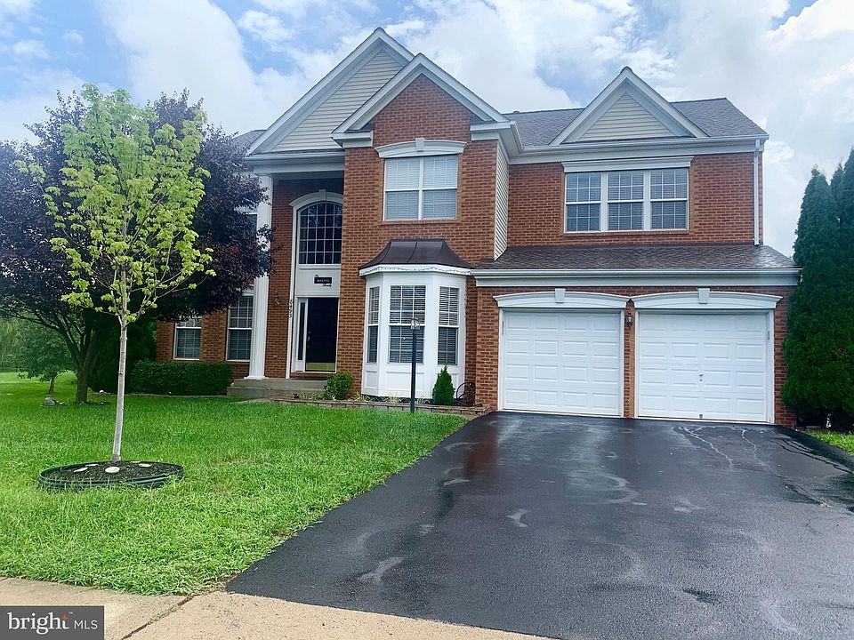 1st image of 8493 Lanier Overlook Ct