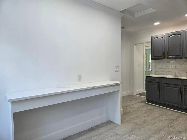 3074 Lexington Ave #2 — Photo 23