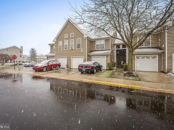 2nd image of 13805 King Gregory Way #126