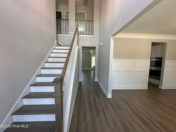 2nd image of 234 Windsor Drive #Wd216
