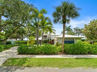 700 SW Saint Lucie Cres, Stuart, FL 34994