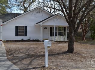 137 Rose Dr, Springfield, GA 31329