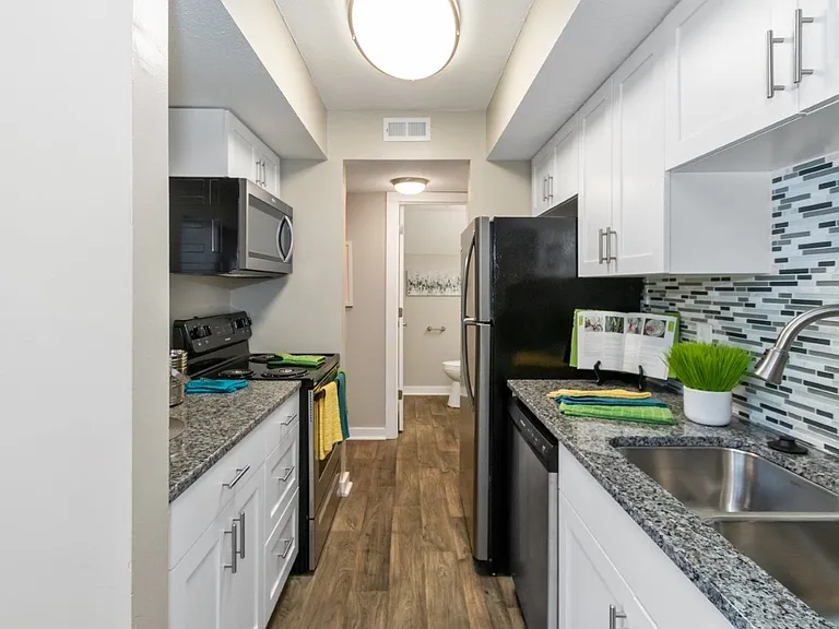 The Preserve on Allisonville Townhomes — Photo 2