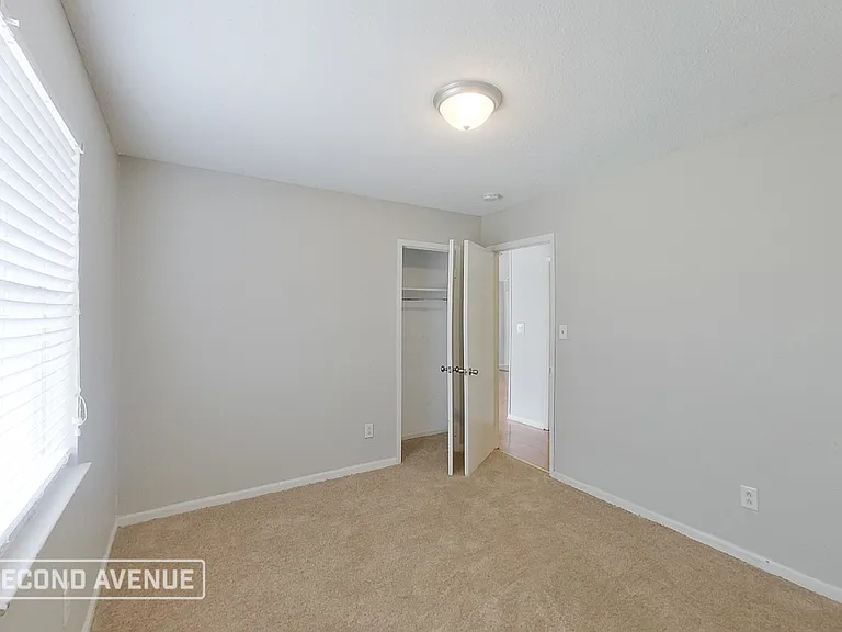 2341 9th Pl NW — Photo 10