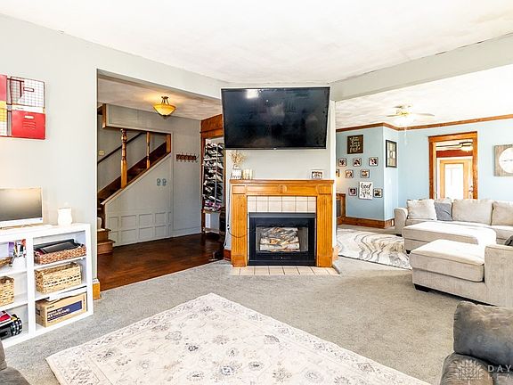 4th image of 219 Harrison Ave