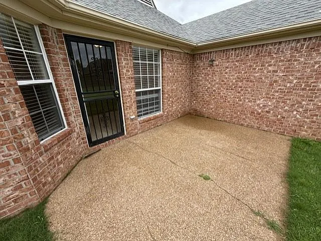 11196 Cashmere Woods Dr — Photo 3