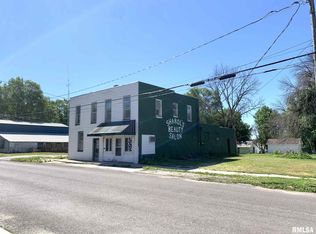 109 E Martin St, Abingdon, IL 61410