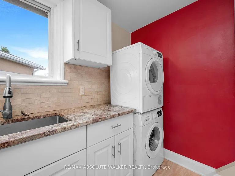 131 Dagmar Ave #3 — Photo 10