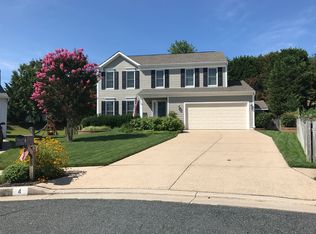 4 Horn Point Ct, Baltimore, MD 21234