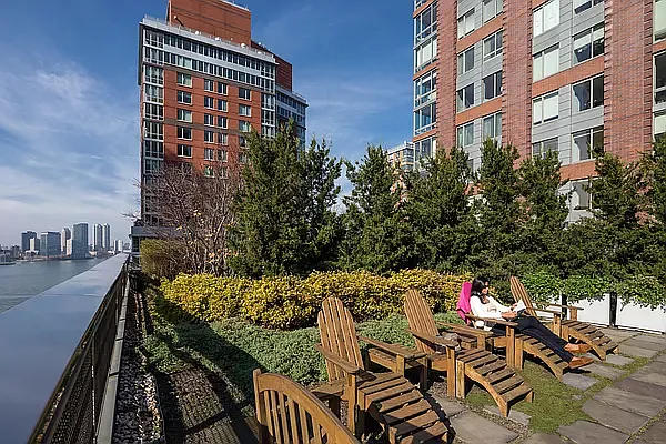 Rented by Owner | media 1