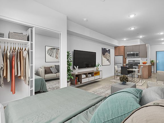 Standard Studio - No Patio