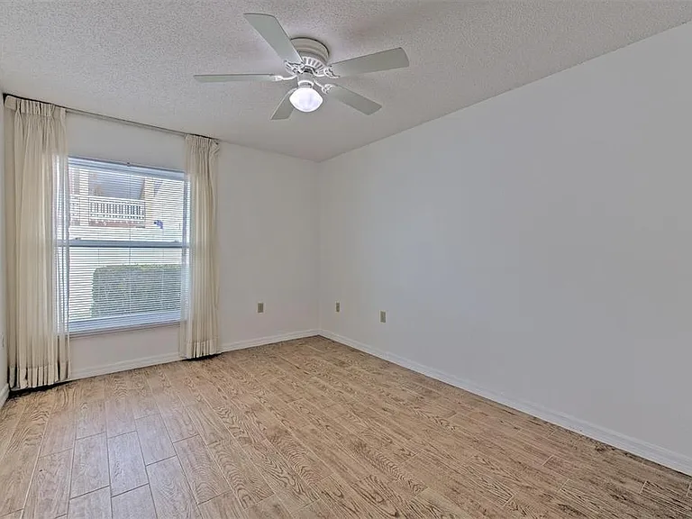 4313 Tahitian Gardens Cir #A — Photo 23