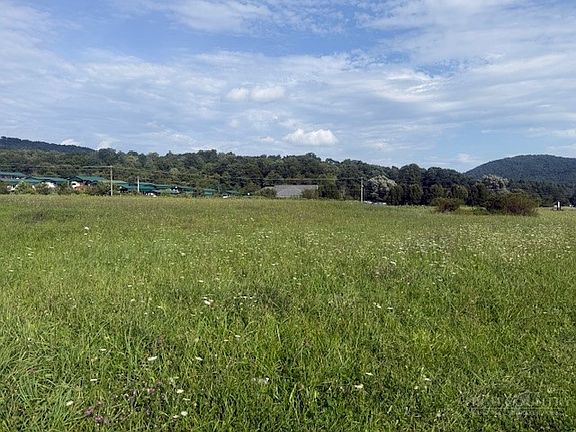 3rd image of TBD Mount Jefferson Road