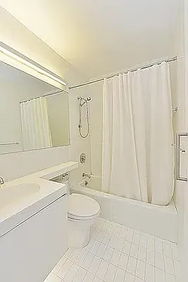 Rented by T&T Real Estate | media 11