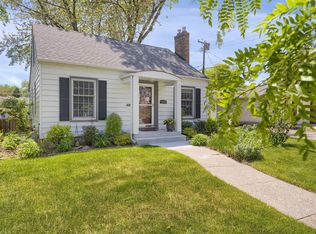 1472 Hartford Ave, Saint Paul, MN 55116