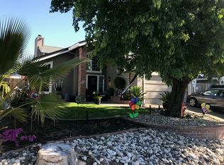 7021 Autumn Grove Way, Elk Grove, CA 95758