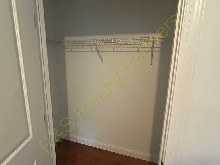 301 E 29th St #2 — Photo 10