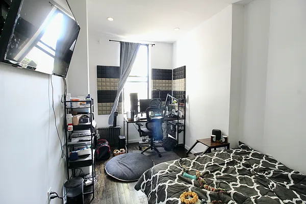 Rented by True Real Estate Group | media 15