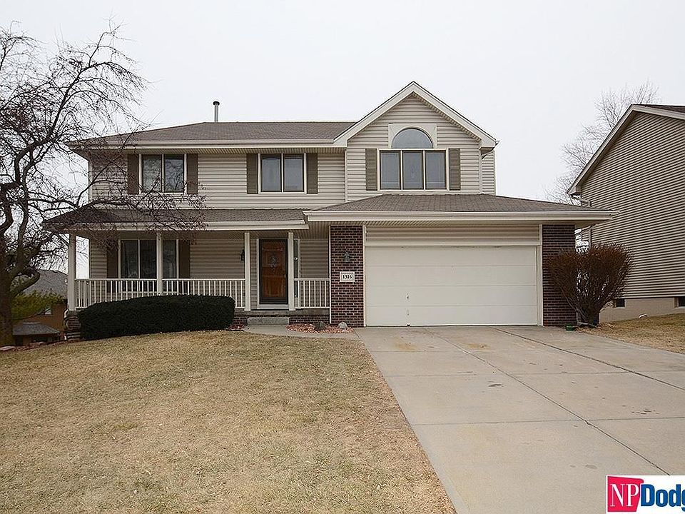 1st image of 1316 N 161st St