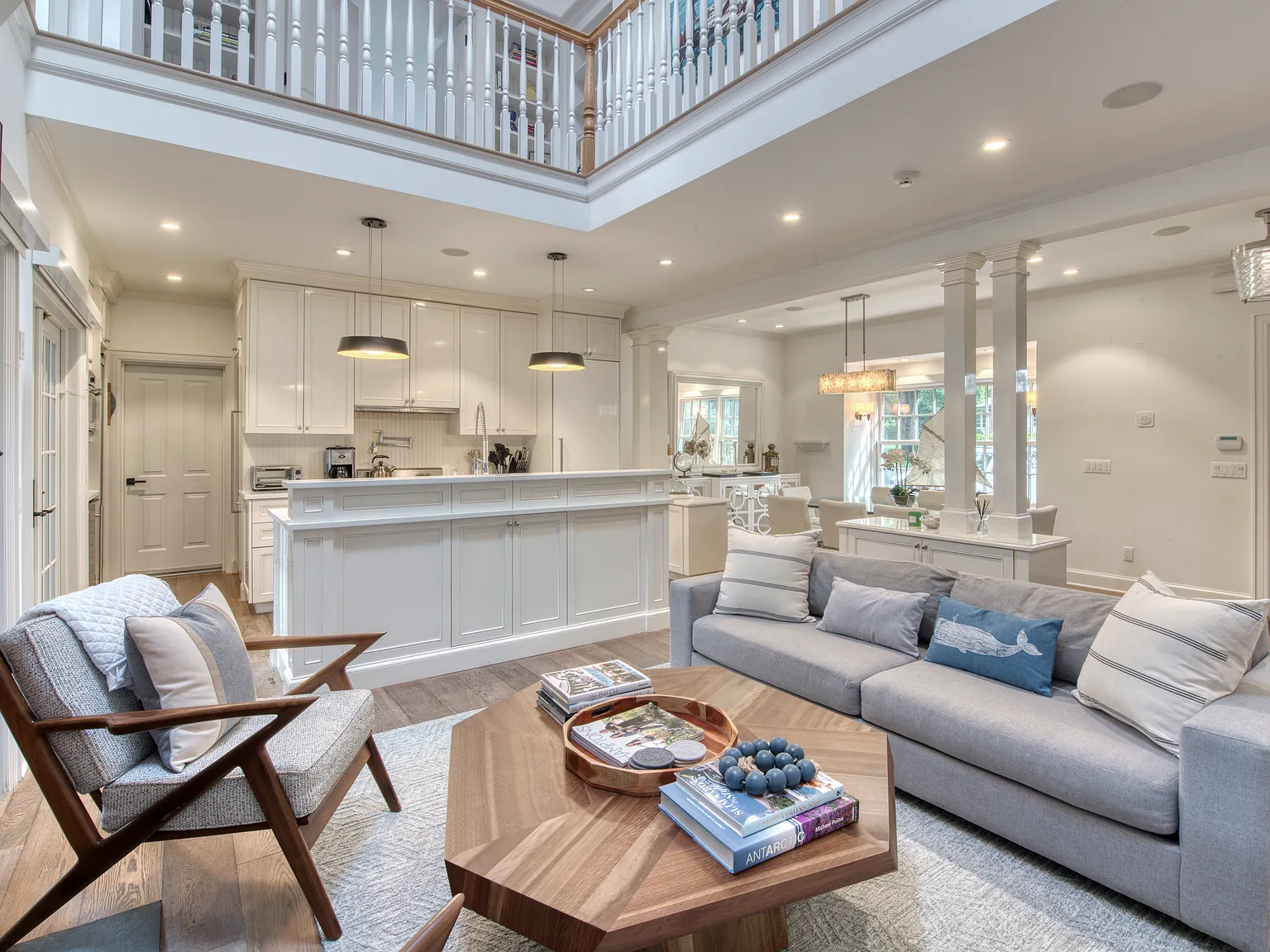 Sag Harbor Village Oasis — Photo 4