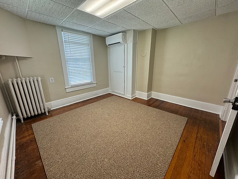 901 S College Ave — Photo 12