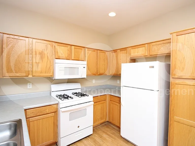 807 W Sunset Dr — Photo 22