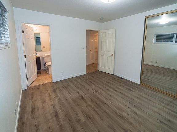 4th image of 895 Whitethorne Dr