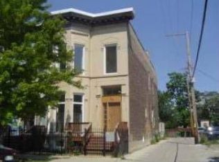 25 S Oakley Blvd, Chicago, IL 60612