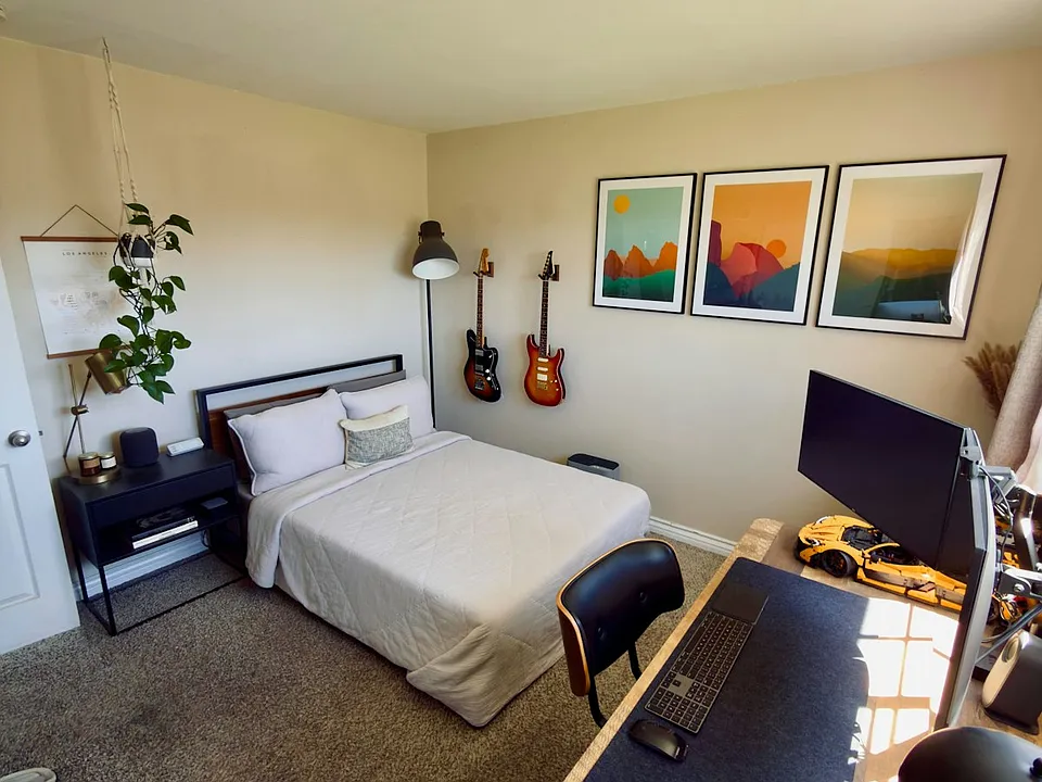 1059 Presidio Dr