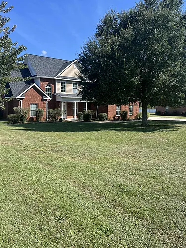 109 Rowland Cir Photo 1
