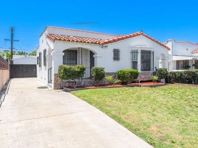 6549 4th Ave, Los Angeles, CA, 90043