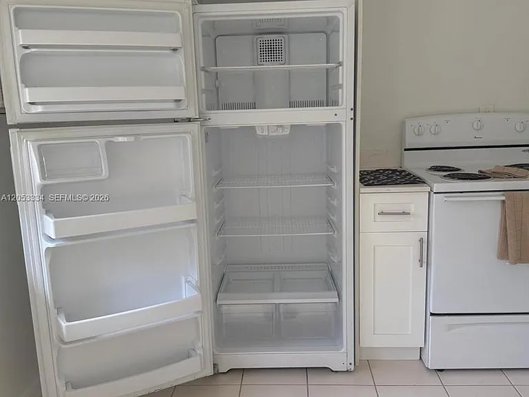 1240 NE 12th Ave #1-5 — Photo 6