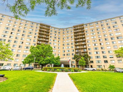 6933 N Kedzie Ave APT 207, Chicago, IL, 60645