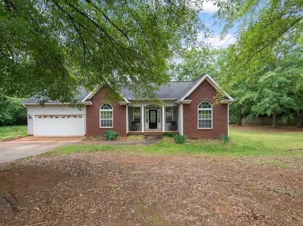 90 Holly Tree Cir, Duncan, SC 29334