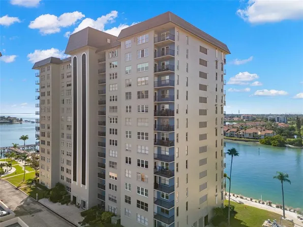 5220 Brittany Dr S APT 1003, Saint Petersburg, FL 33715