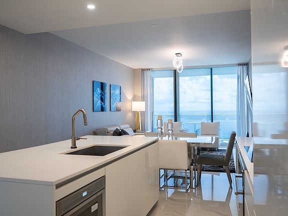 3rd image of 700 NE 24th St #5304