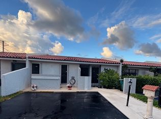 9431 SW 6th Ln, Miami, FL 33174