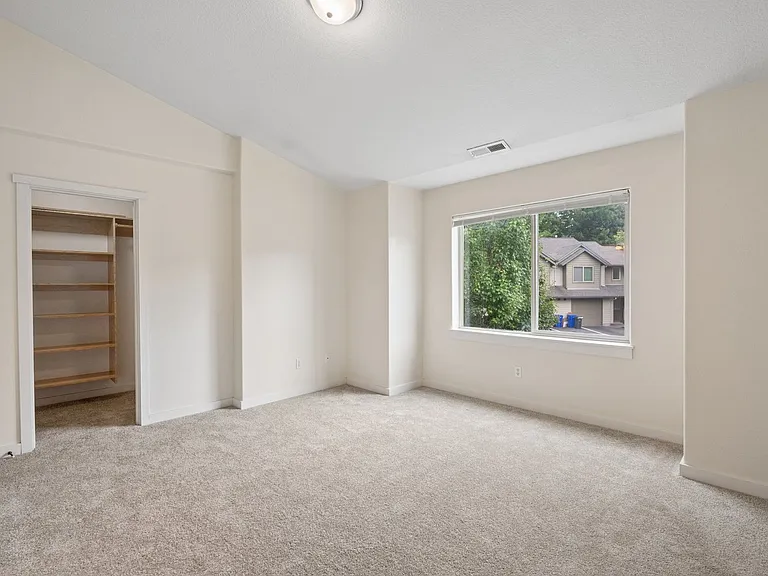 Roberts Court Townhomes — Photo 61