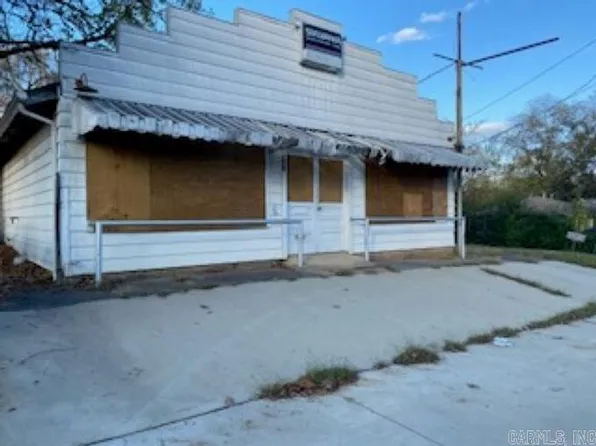 601 W 50th St, North Little Rock, AR 72118