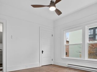 2225 NW Glisan St APT 4, Portland, OR 97210