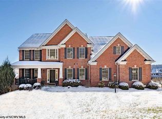 1208 Paradise Point Ct, Morgantown, WV 26508