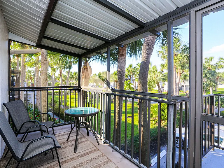 4030 Northlight Dr — Photo 34