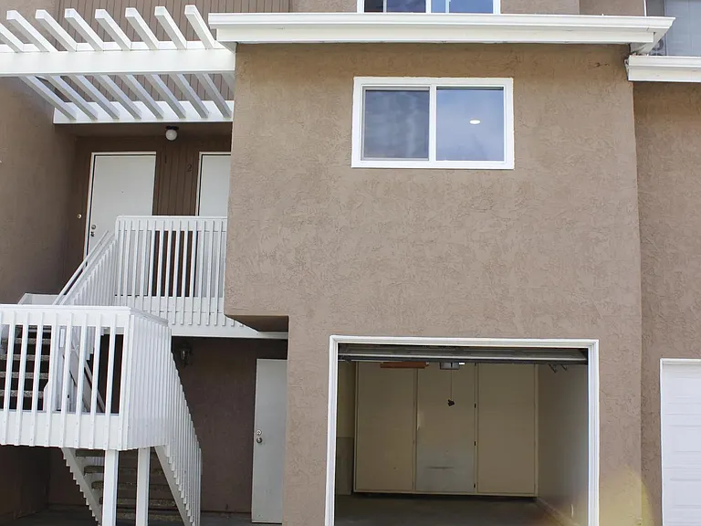 4265 Mesa Vista Way #2 — Photo 5