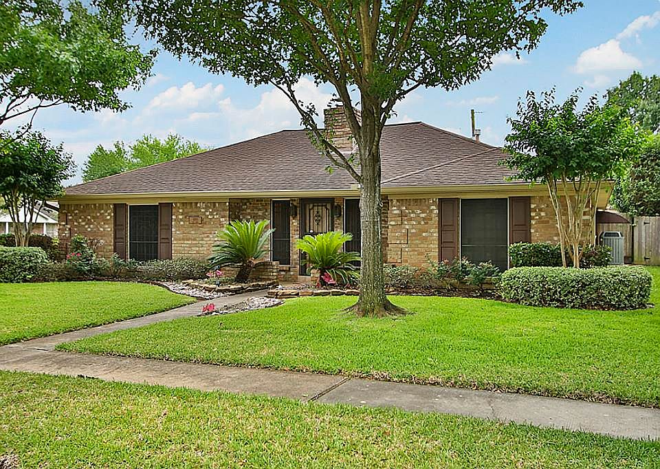 1st image of 6203 Leaf Arbor Dr