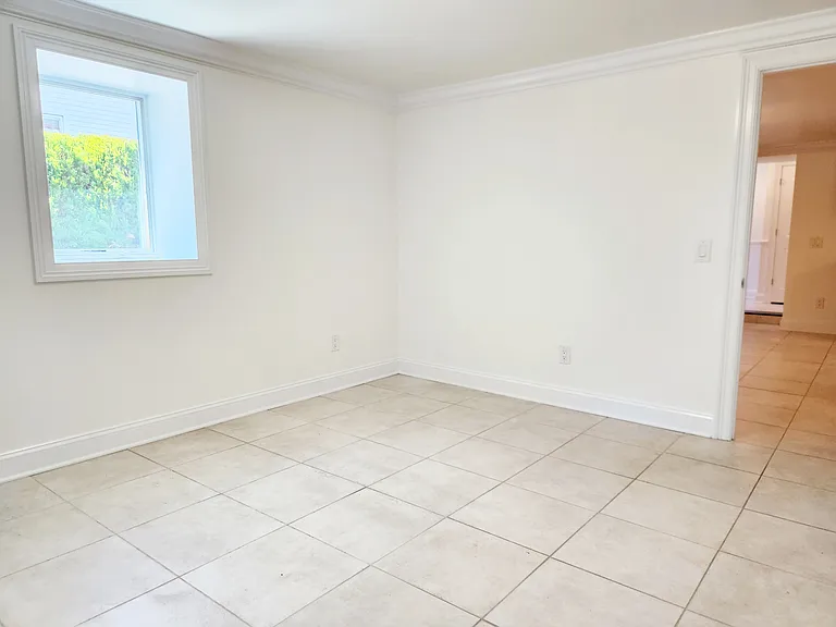 67 Alexander St #1 — Photo 9