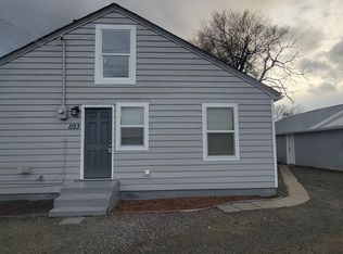 1123 W 2nd St, The Dalles, OR 97058