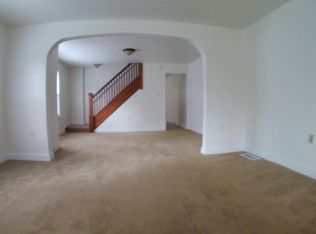 15 E Lisburn Rd, Bowmansdale, PA 17055