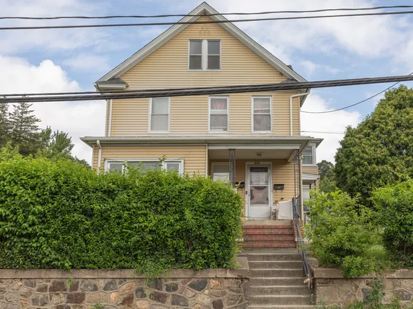 213 Easton Avenue, Waterbury, CT 06704