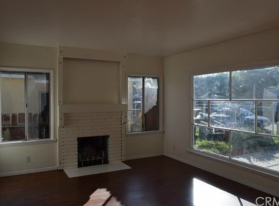 4th image of 6634 Curtis Ave